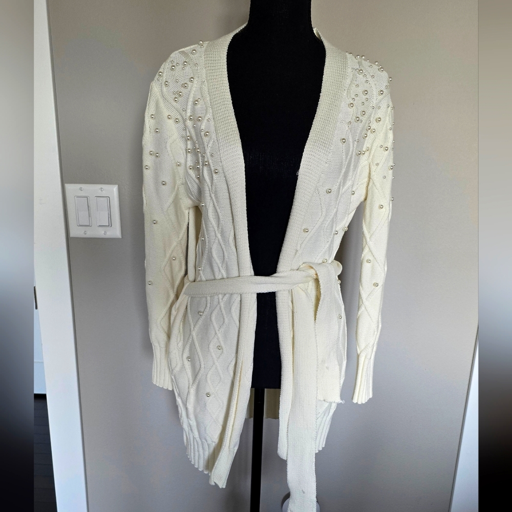Women's pearl detail cardigan, medium